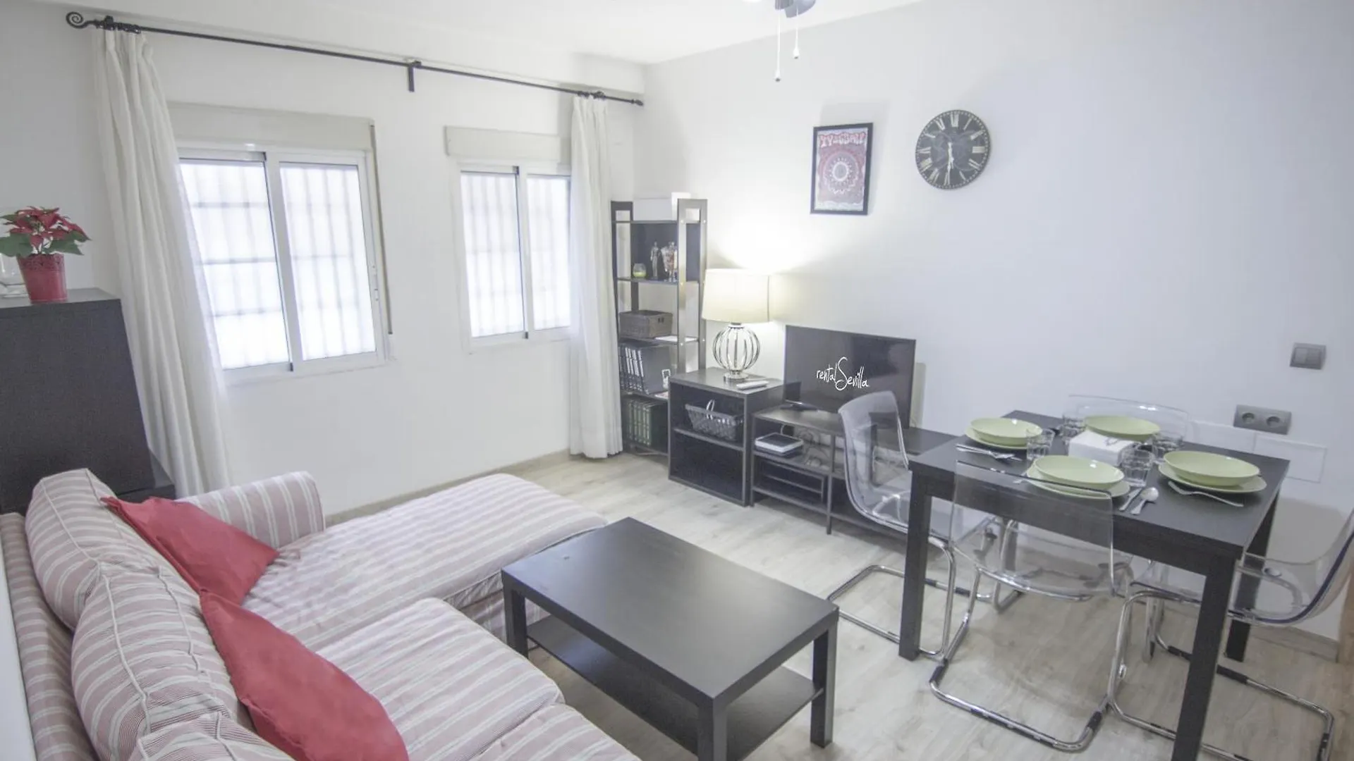 Rentalsevilla Doctor Barraquer Apartment Seville